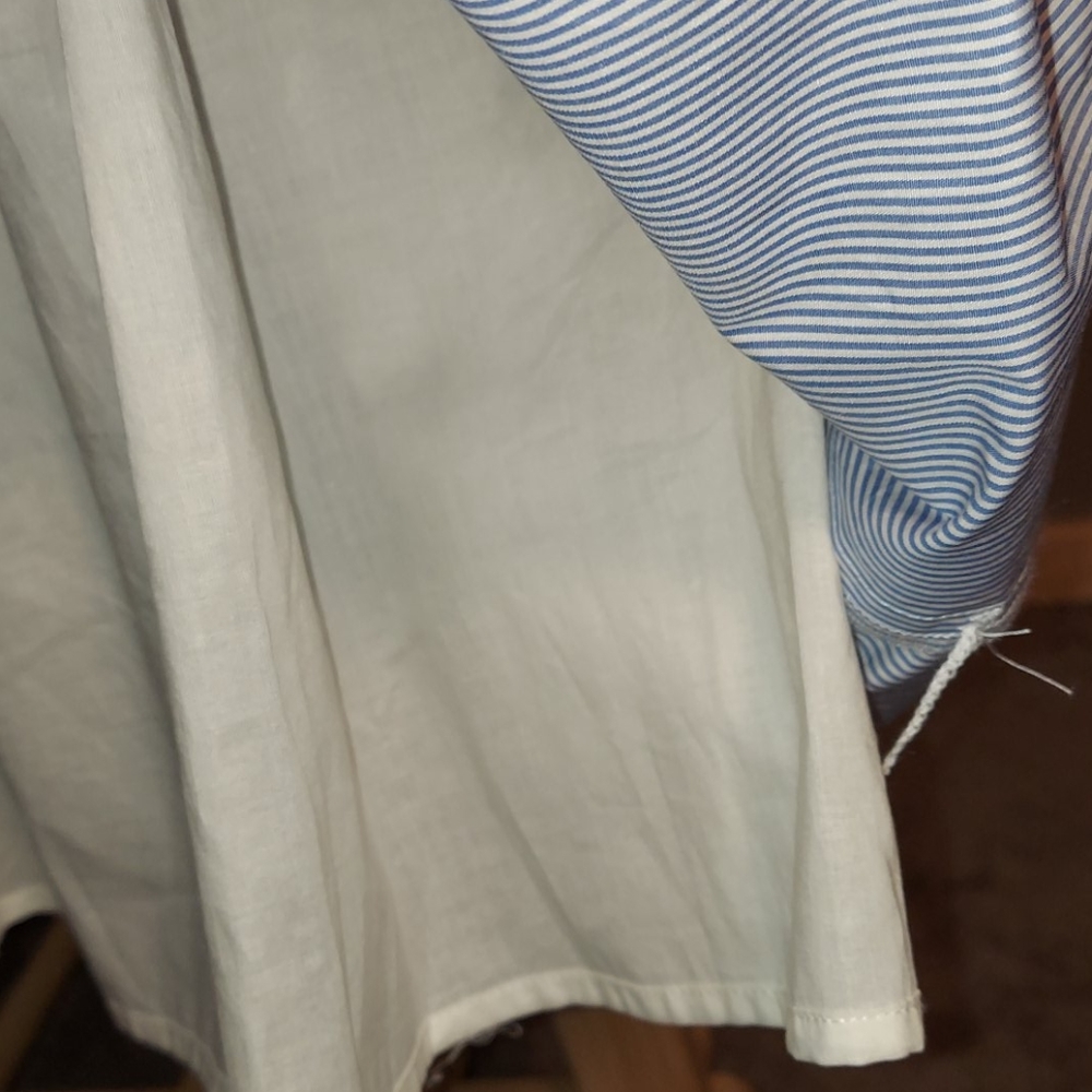 Dress - Picture 5 of 6